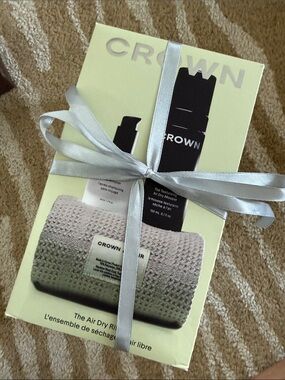 Crown affair the hair dry ritual Gift Set $155 with “ the towel “